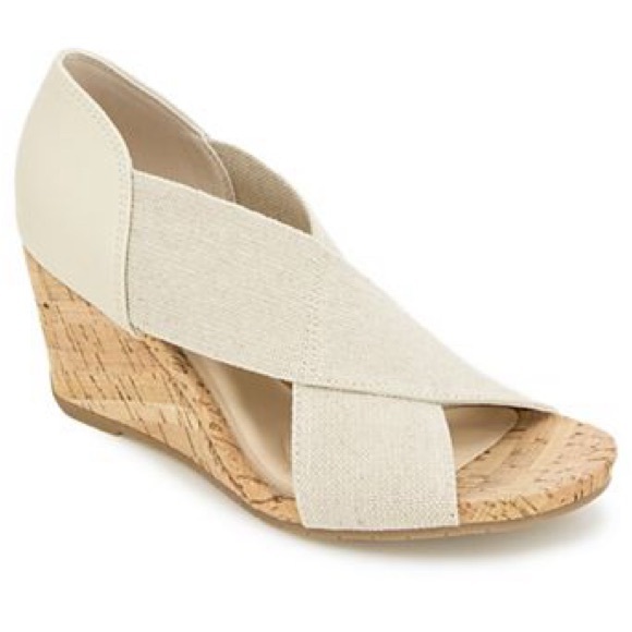 Kenneth Cole Reaction | Gelena Stretch Cream Wedge Sandals - Picture 1 of 10